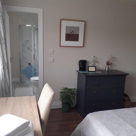 Ensuite At The Foot Of Dublin Mountains Eksteriør bilde